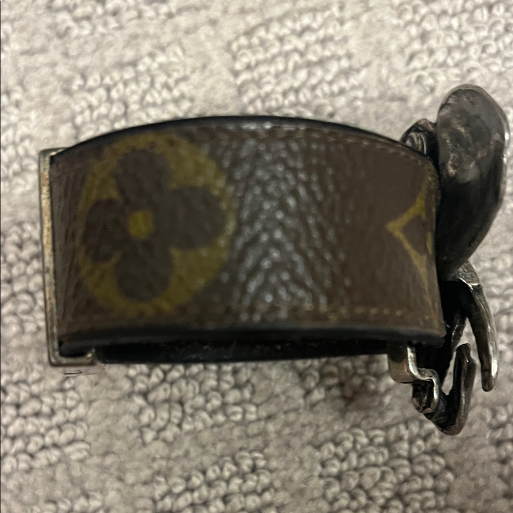Louis Vuitton Elephant Cuff Bracelet - Silver & Brown - Picture 5 of 10